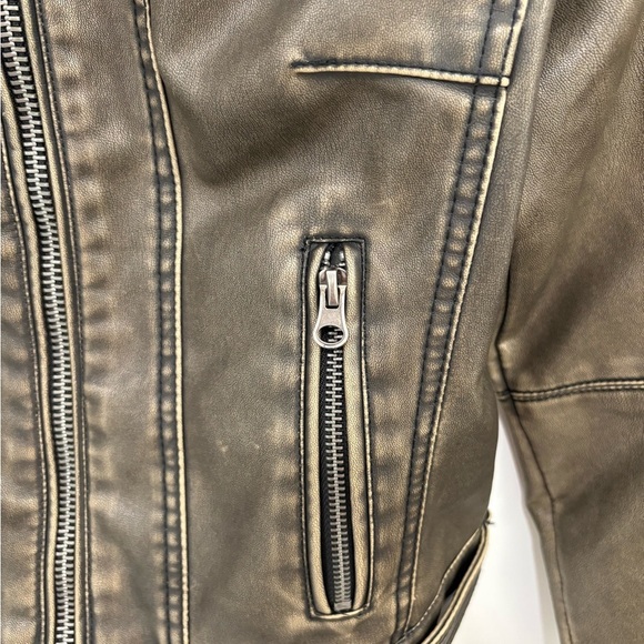 Stradivarius Vintage Style Vegan Leather Moto Jacket Size XS - Picture 4 of 12